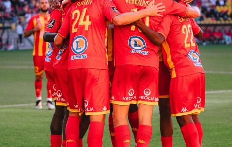 葡超赛程吃紧，皇家社会集结日手感冰凉，球迷炸锅，轮换策略成焦点的简单介绍-开云体育官网