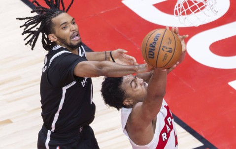 赛地聚焦——NBA总决赛关键时刻热度飙升，多伦多猛龙防线松动，信心回归，训练强度明显提升-开云体育下载